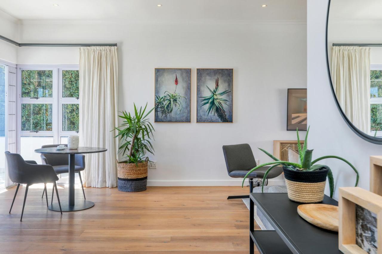 Camps Bay Deluxe - Luxury With Ocean Views And Pool *