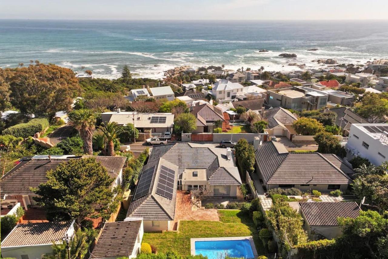Villa Camps Bay Deluxe - Luxury With Ocean Views And Pool