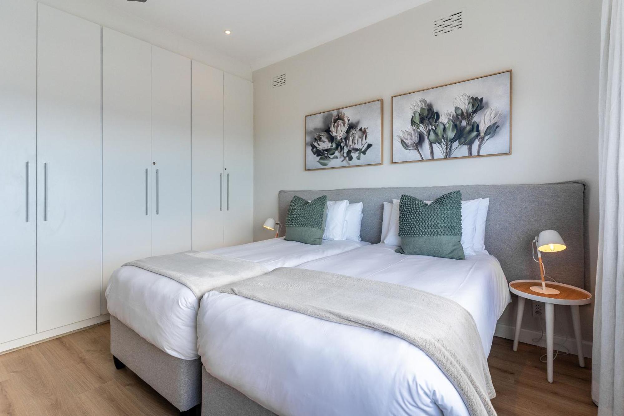 Camps Bay Deluxe - Luxury With Ocean Views And Pool Villa Cape Town